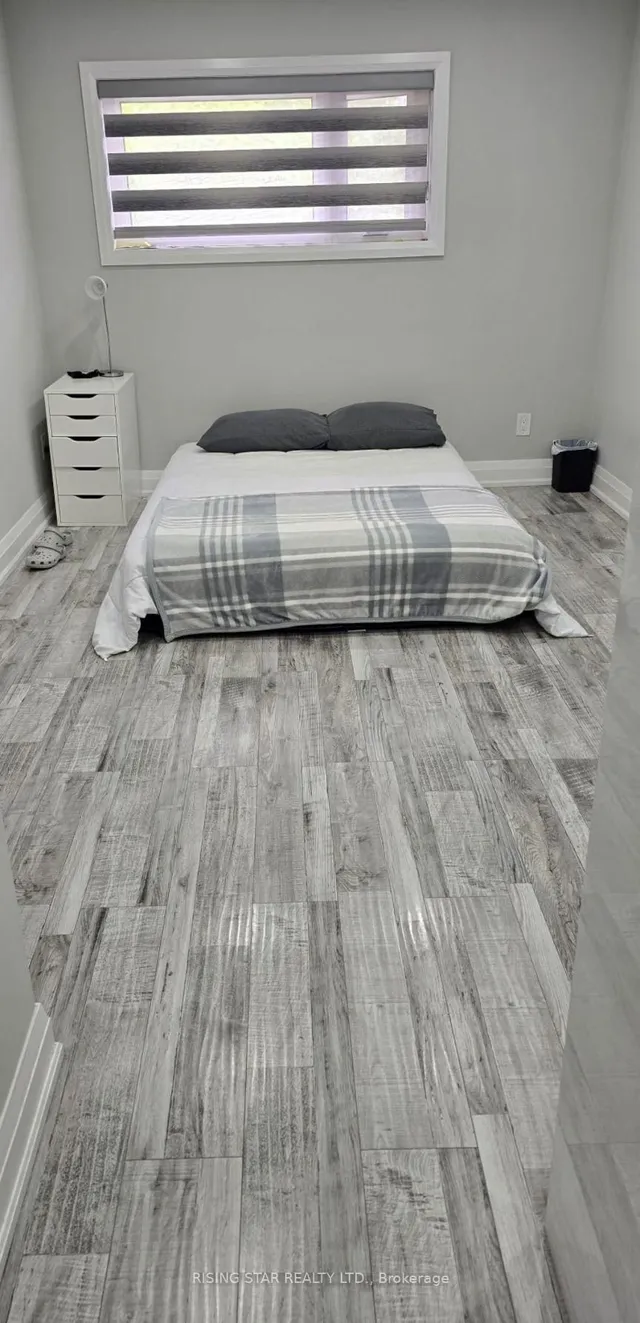 Additional image 10 of 73 Seacliff Blvd