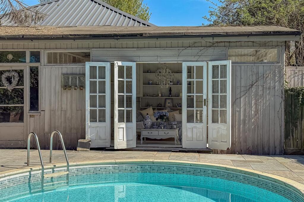 Additional image 42 of Sandridgebury Lane, Sandridgebury, St. Albans