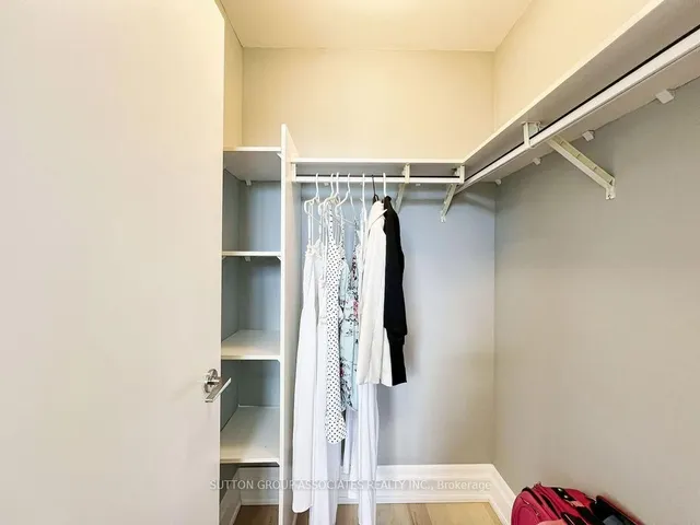 Additional image 17 of 21 Carlton St Unit 1909