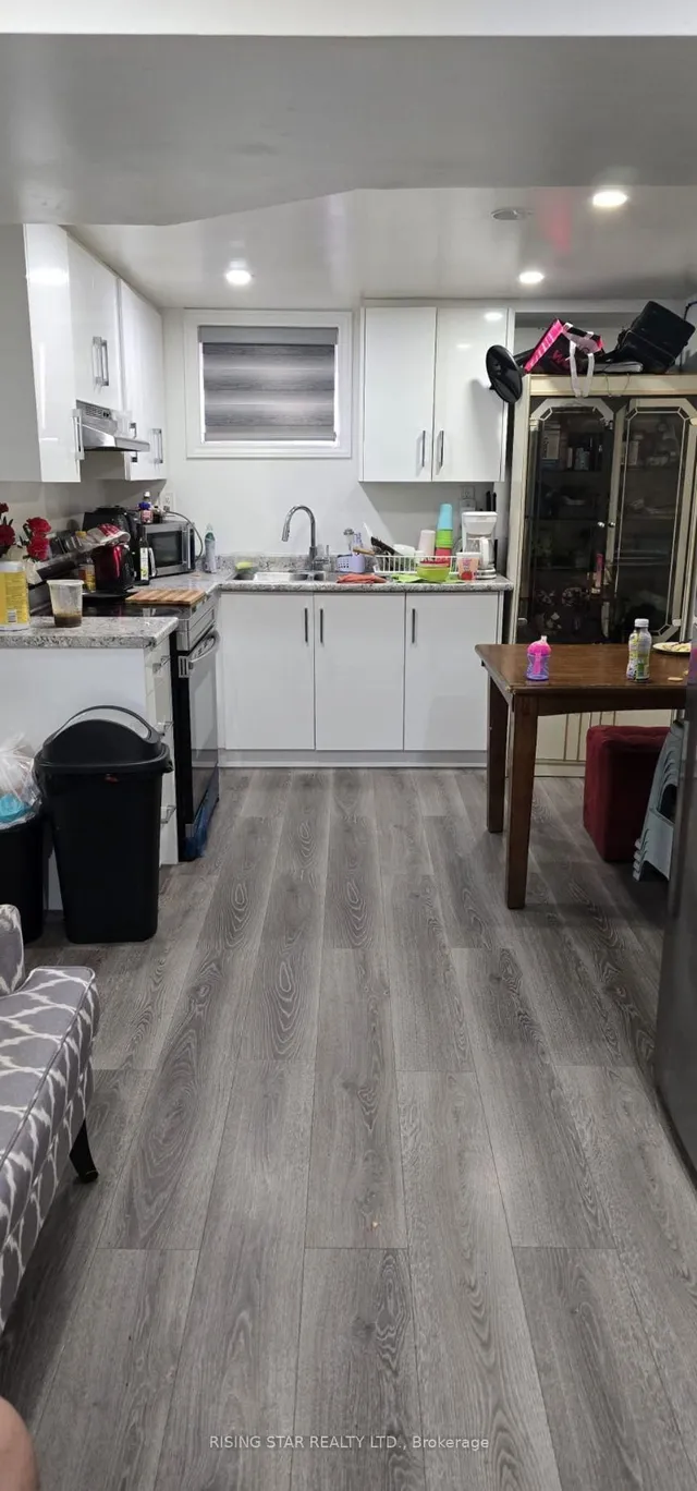 Additional image 6 of 73 Seacliff Blvd