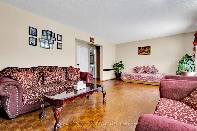 Additional image 25 of 37 Dafoe Cres