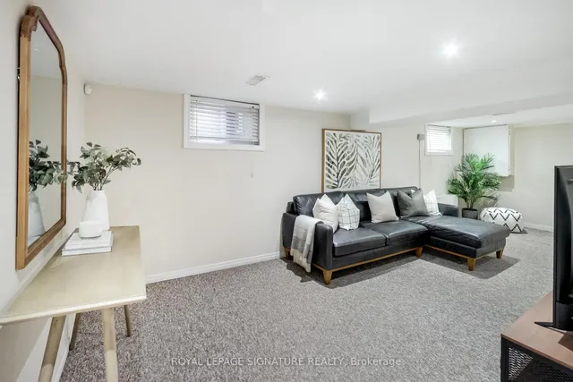 Additional image 28 of 26 Fulham Dr