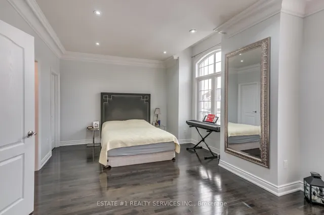 Additional image 25 of 4 Agincourt Circ