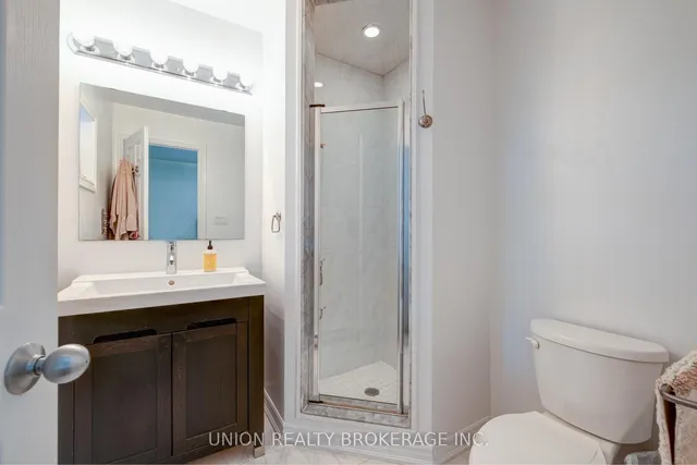 Additional image 10 of 11 Bonfield Ave