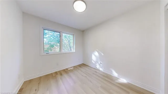 Additional image 33 of 1335 Guelph Rd Unit 10