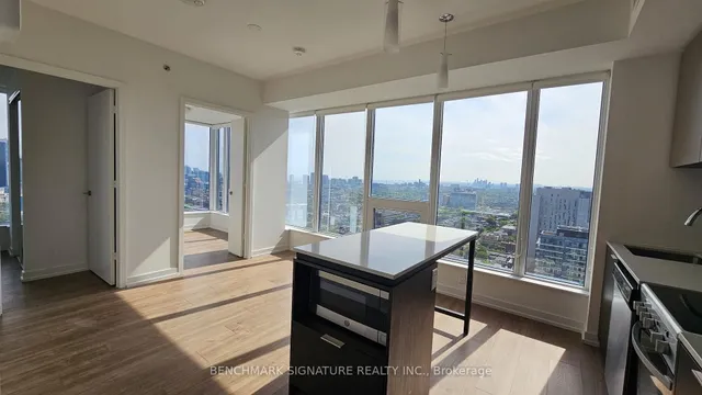 Additional image 14 of 203 College St Unit 2702