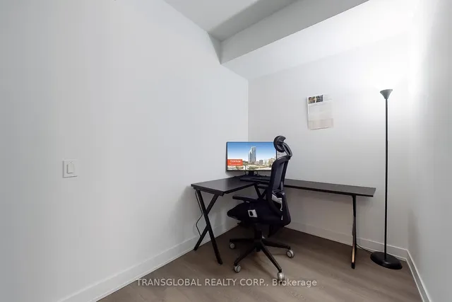 Additional image 9 of 181 Dundas St Unit 3801