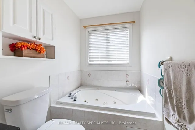 Additional image 22 of 6672 Opera Glass Cres