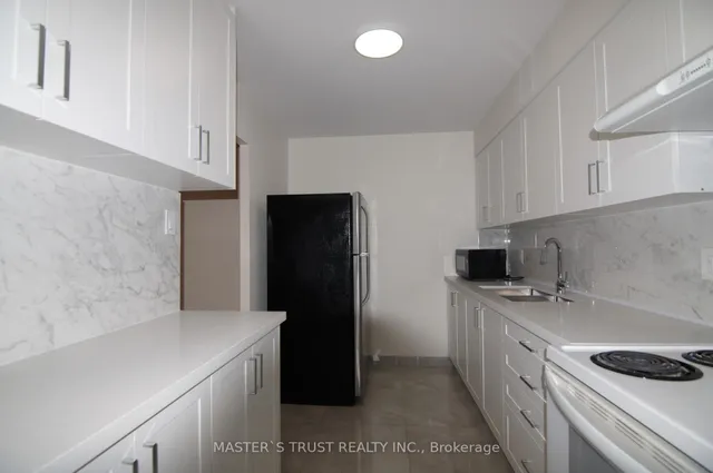 Additional image 7 of 100 Dundalk Dr Unit 1003
