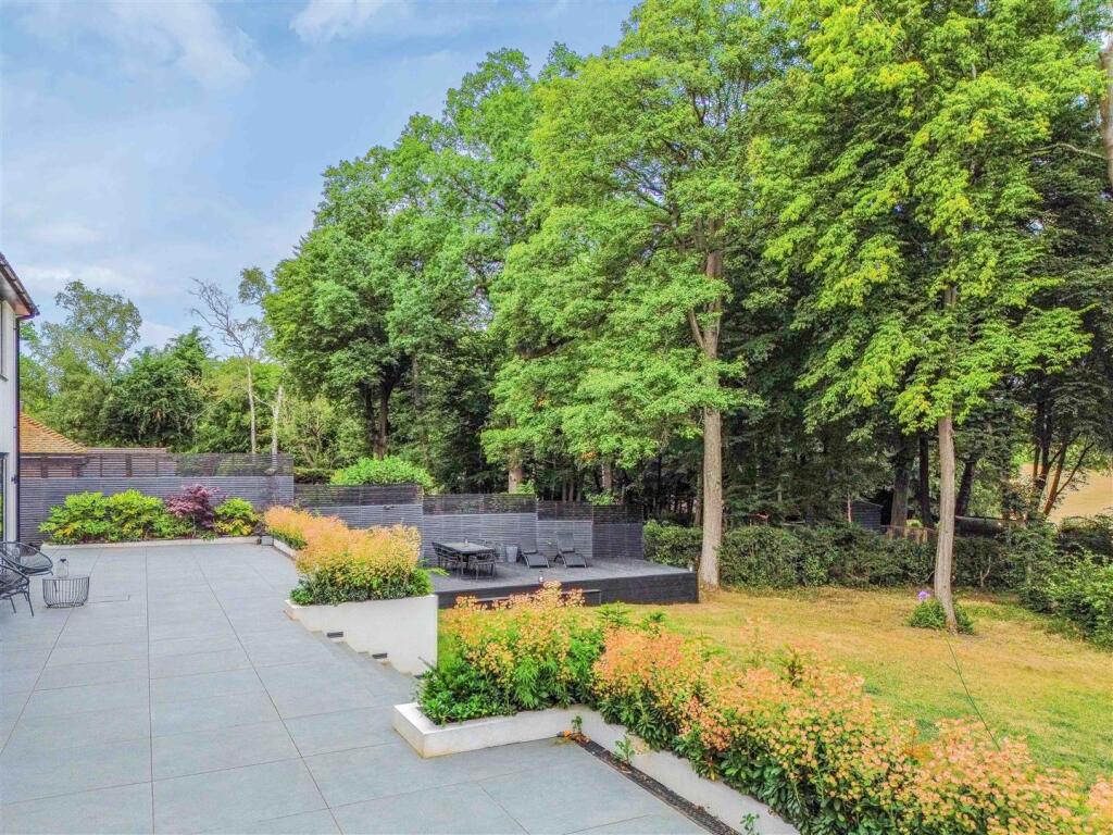 Additional image 32 of Firs Walk, Tewin