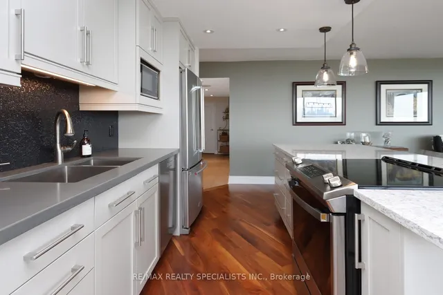 Additional image 12 of 1300 Bloor St Unit 1911