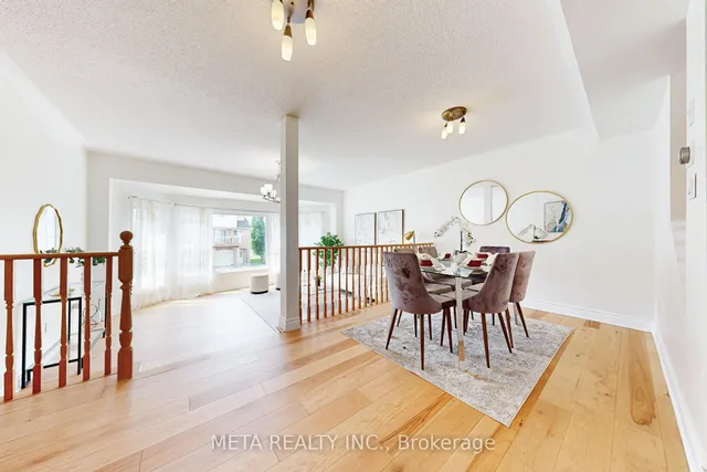 Additional image 16 of 26 Rumi Cres