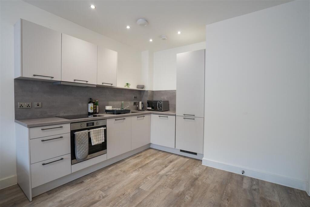 Additional image 3 of Wagon Lane, Sheldon Court, Birmingham