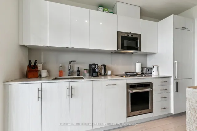 Additional image 14 of 330 Richmond St Unit 2507