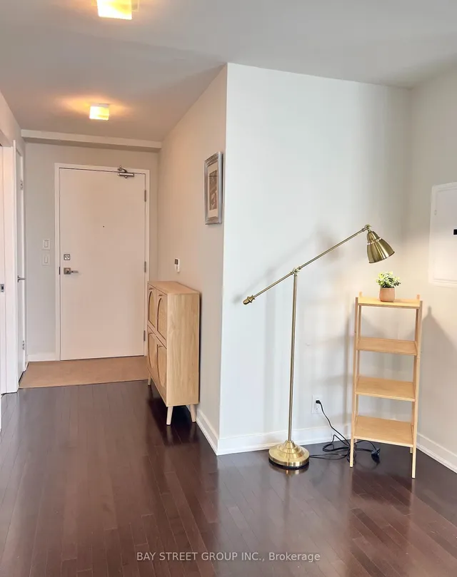 Additional image 8 of 14 York St Unit 5903