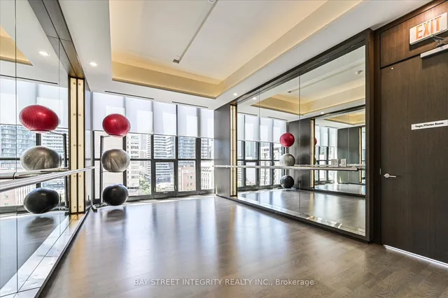 Additional image 24 of 101 Charles St Unit 2103