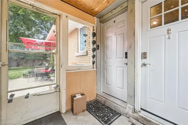 Additional image 22 of 143 Bruce St