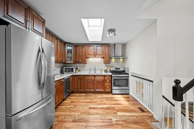 Additional image 17 of 104 Golfwood Dr