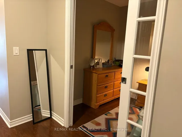 Additional image 28 of 225 Wellesley St Unit 709