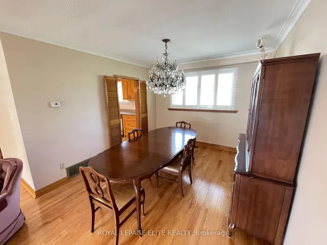 Additional image 11 of 3277 CARDROSS Rd