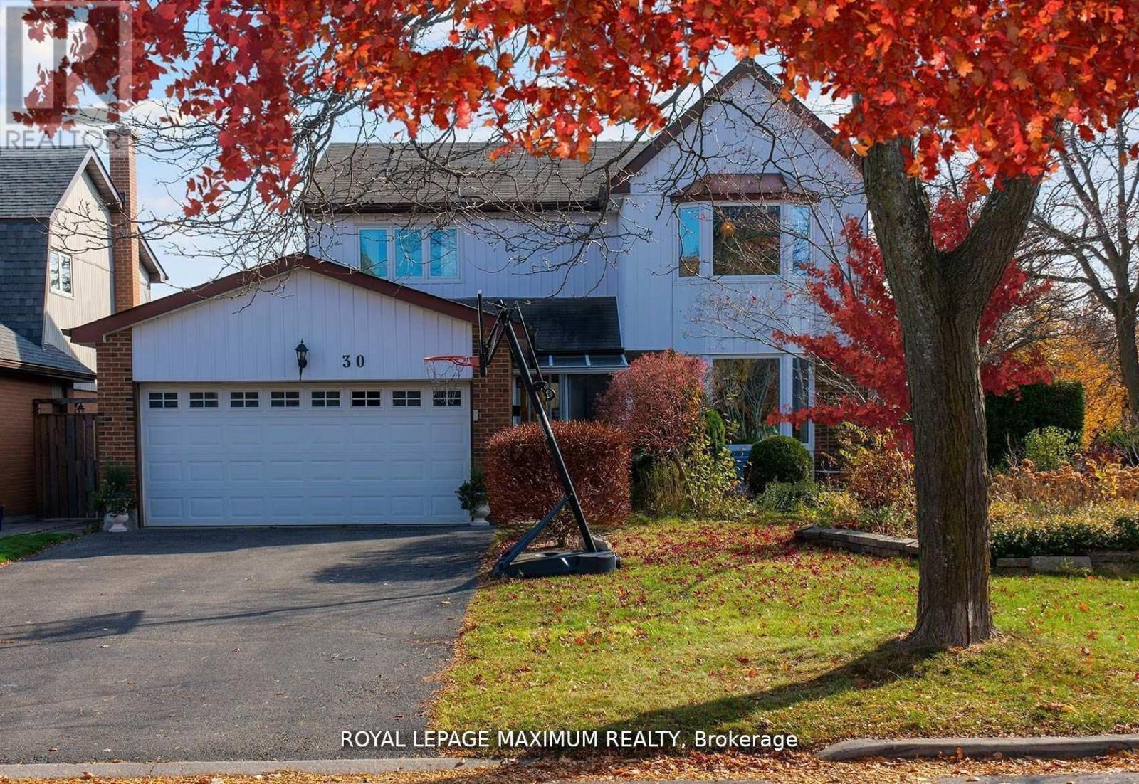 30 MILFORD CRESCENT|Brampton (Central Park), Ontario L6S3E3