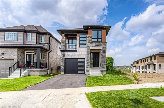 房产图片 4 - 719 Benninger Dr