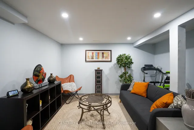 Additional image 28 of 399 Vodden St Unit 42