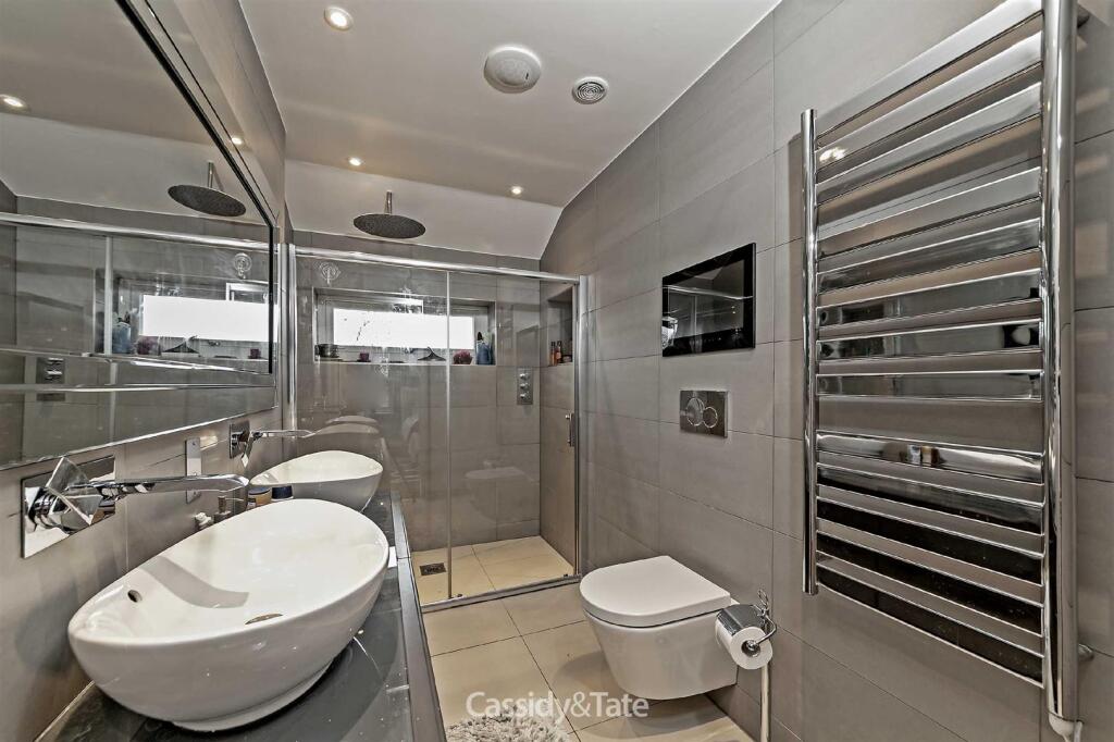 Additional image 17 of Linden Crescent, St. Albans