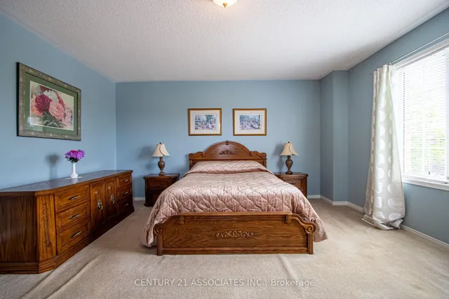 房产图片 22 - 5817 西德茅斯街