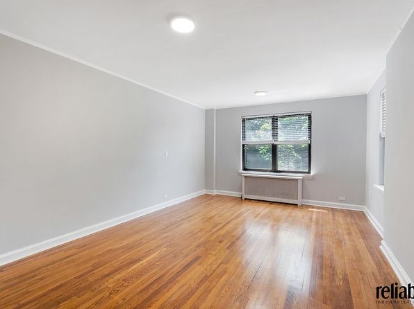7612 Ditmars Blvd APT B3, Flushing, NY 11370