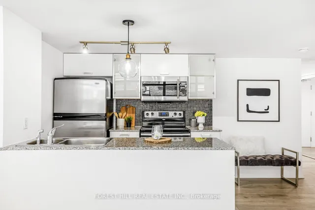Additional image 8 of 38 Grenville St Unit 607