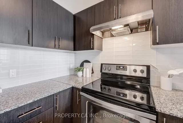 Additional image 17 of 2522 Keele St Unit 704