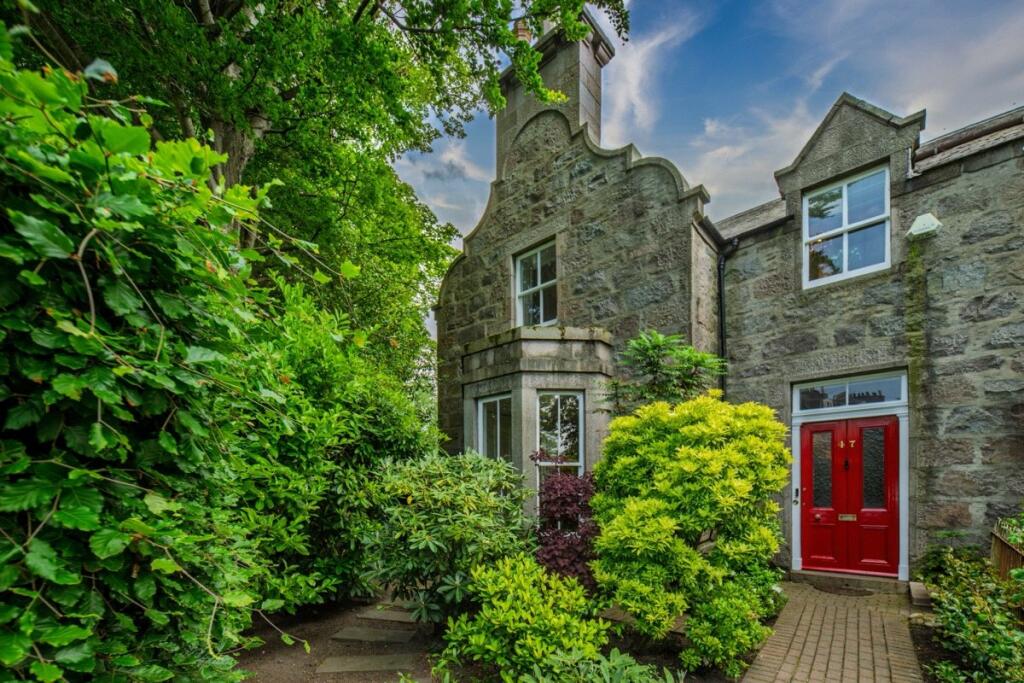 Additional image 2 of Waverley Place, Aberdeen, AB10