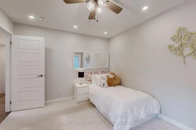 Additional image 31 of 119 Yates Dr