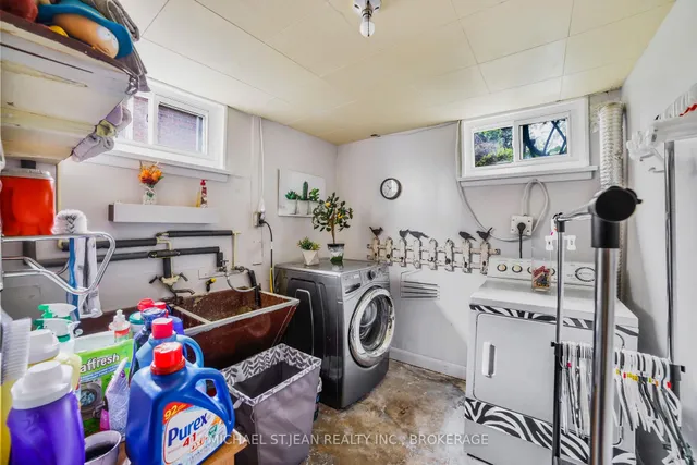 Additional image 25 of 763 Upper Ottawa St