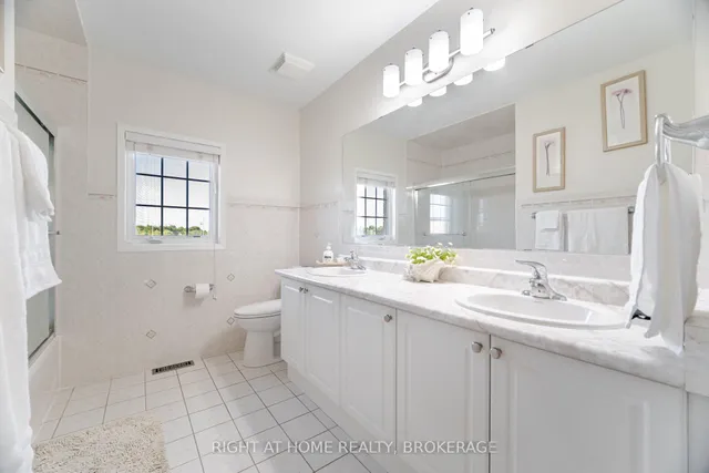 Additional image 34 of 2226 Viking Cres