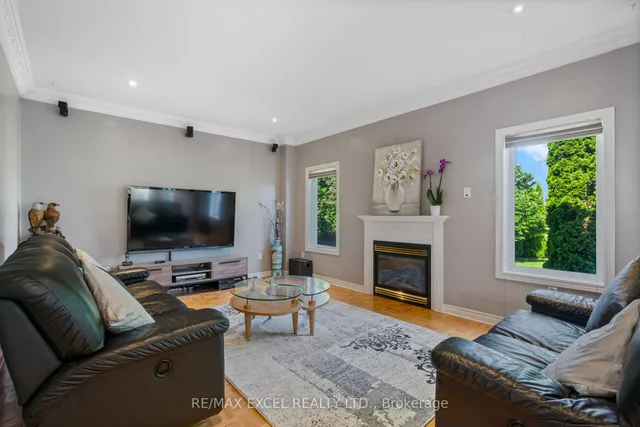 Additional image 8 of 29 Candlebrook Cres