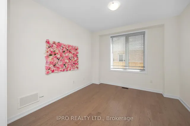 Additional image 19 of 64 Spitfire Dr