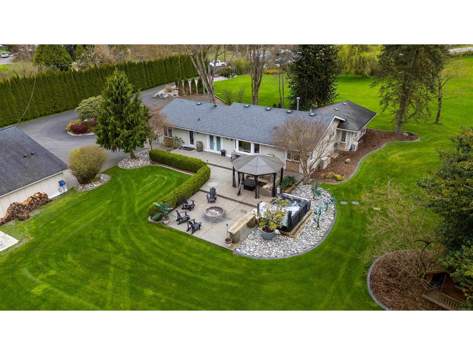 Property image for 27720 JOANITA PLACE|Abbotsford, British Columbia V4X2C3