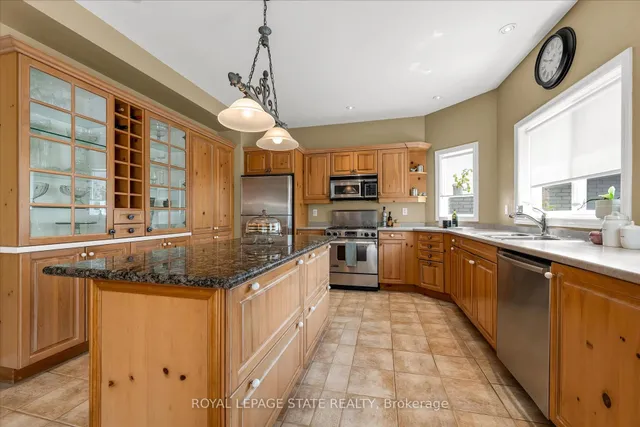 Additional image 10 of 29 Gaines Ave