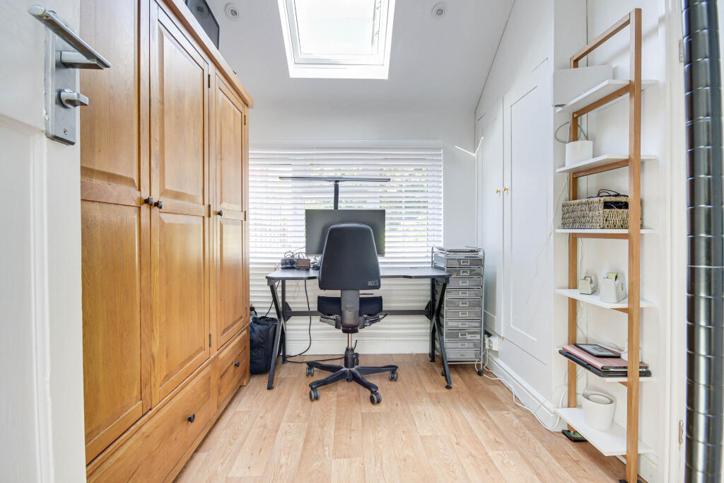 Additional image 12 of Cheverells Close, Markyate, Hertfordshire, AL3