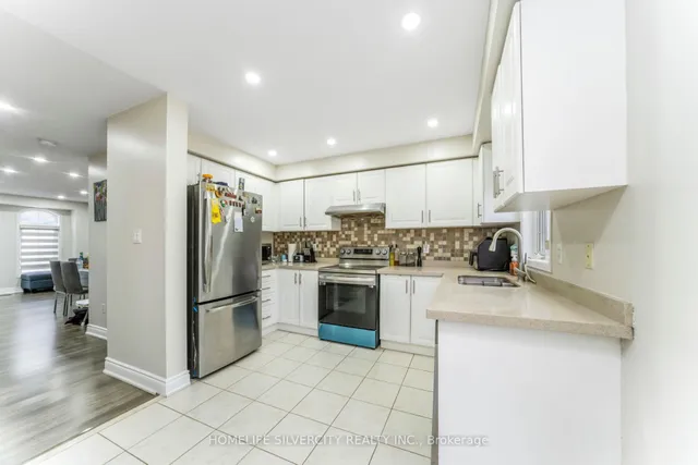 Additional image 22 of 91 Bernard Ave