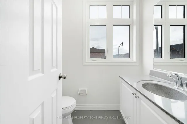 Additional image 28 of 28 Wardenwood Dr