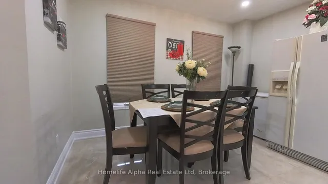 Additional image 10 of 3 Floribunda Cres