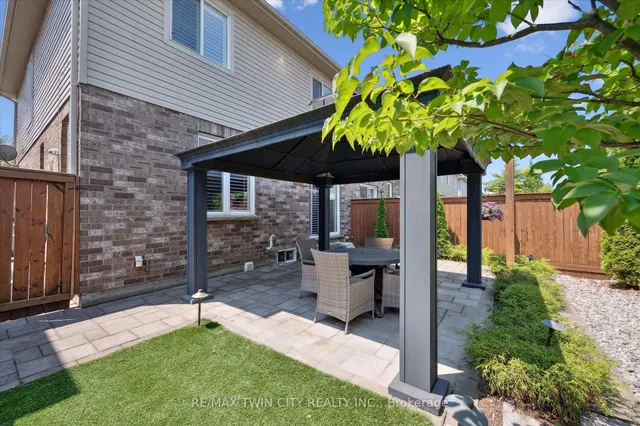 Additional image 31 of 79 Padua Cres