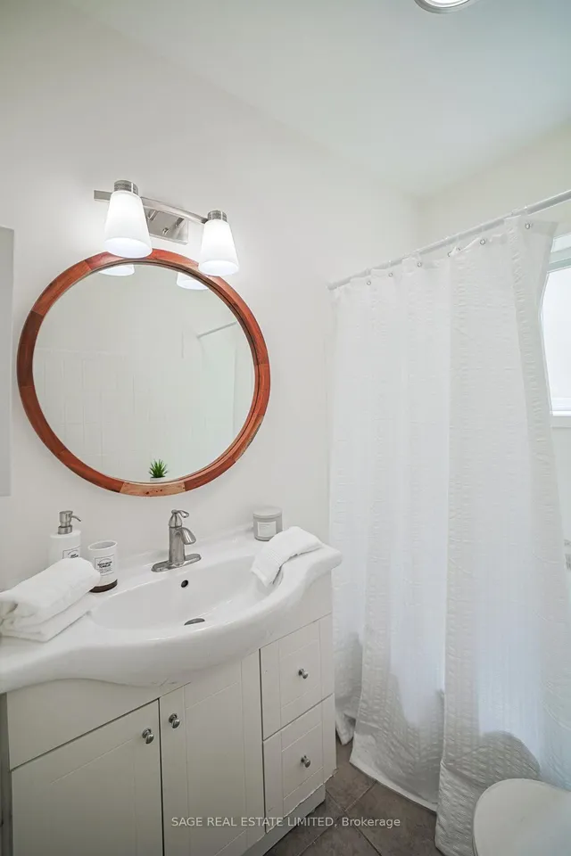 Additional image 12 of 76 Natal Ave