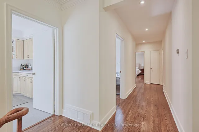 Additional image 21 of 1616 Islington Ave