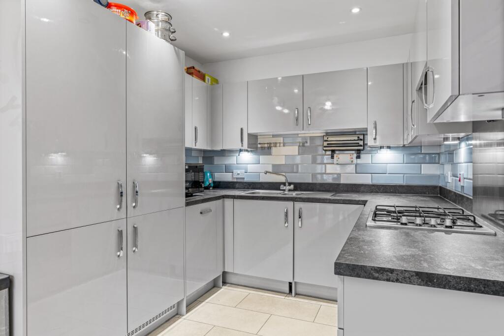 Additional image 4 of Henry Close, Welwyn Garden City, Hertfordshire, AL7