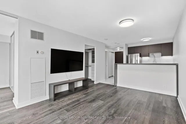 Additional image 13 of 10 Yonge St Unit 1910