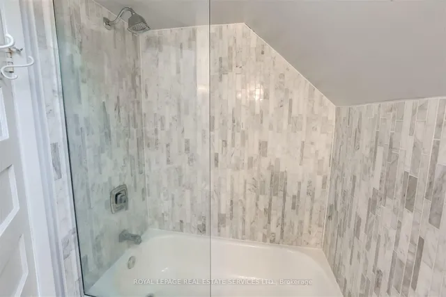 Additional image 28 of 93 Medland Cres